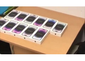 Контрабандная партия iPhone 14 Pro в аэропорту Астаны.
